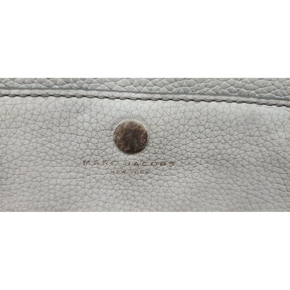 Marc Jacobs Bifold Wallet - Picture 2 of 9